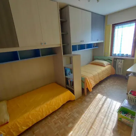 Apartment Parcheggio Gratuito, All'arco D'augusto, Chentre En *