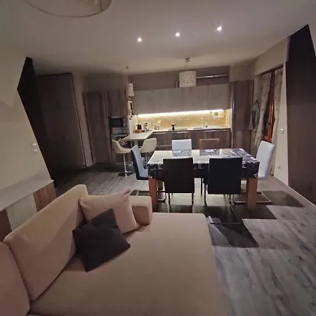 Chentre En - A 2 Passi Dal Centro - Parcheggio Gratuito - Cir-vda-aosta-0073 Aosta