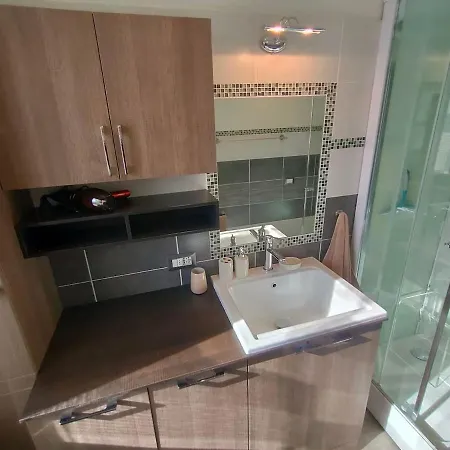 Chentre En - A 2 Passi Dal Centro - Parcheggio Gratuito - Cir-vda-aosta-0073 *