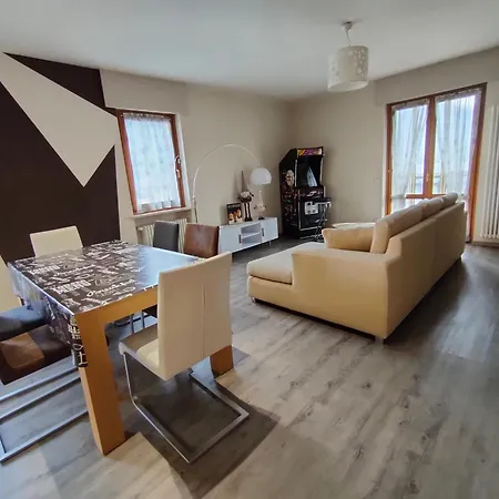 Chentre En - A 2 Passi Dal Centro - Parcheggio Gratuito - Cir-vda-aosta-0073 *