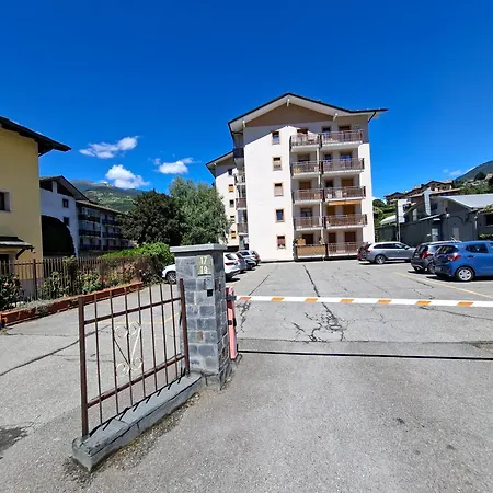 Apartment Parcheggio Gratuito, All'arco D'augusto, Chentre En