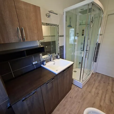 Apartment Parcheggio Gratuito, All'arco D'augusto, Chentre En *