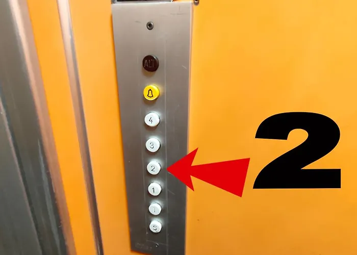 Apartament Parcheggio Gratuito, All'arco D'augusto, Chentre En