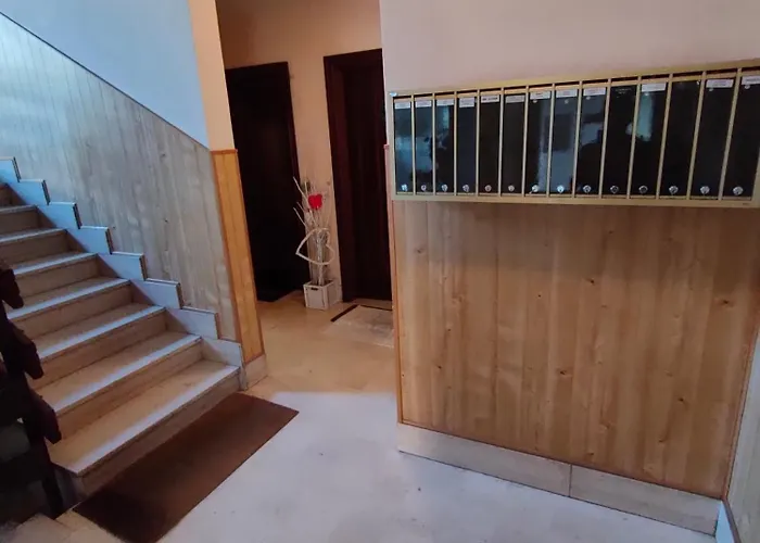 Parcheggio Gratuito, All'arco D'augusto, Chentre En *